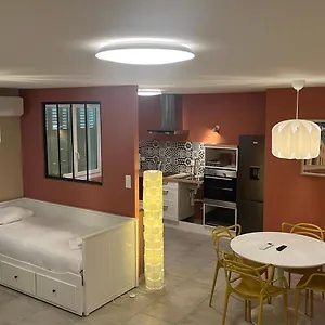 gites-terres-de-provence.hotels-rhonealpes.com/