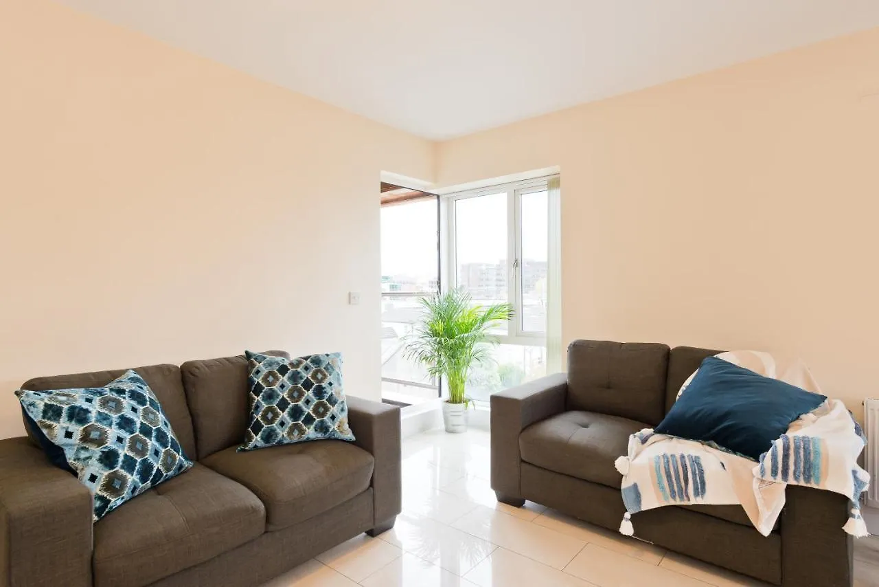 Apartment Pearse Street Suites Dublin