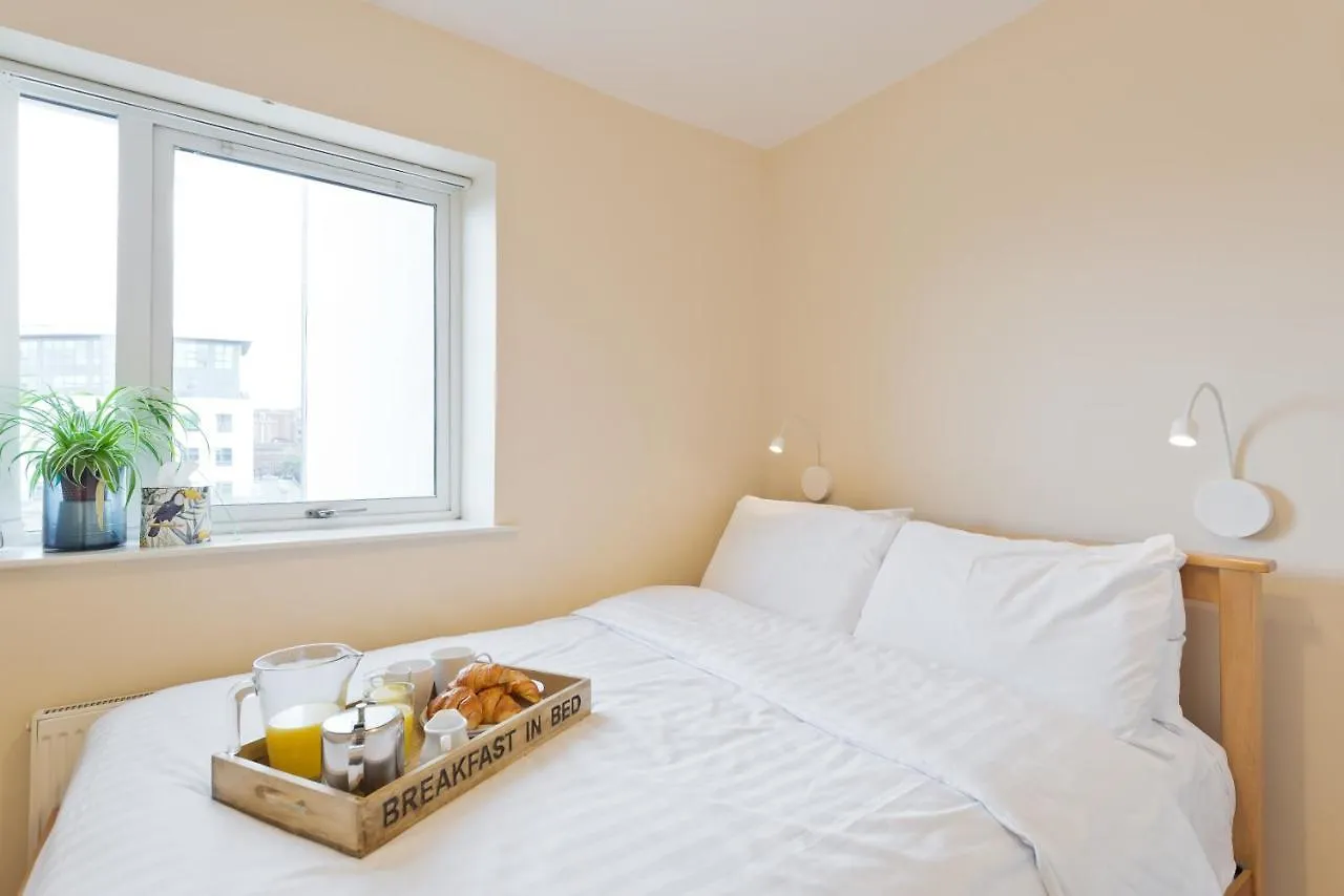 Pearse Street Suites Dublin Apartment